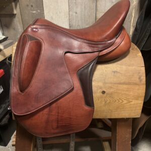 Kepler Dressuurzadel | 18 inch