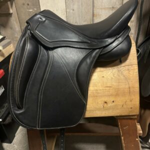 Kepler Dressuurzadel | 18 inch