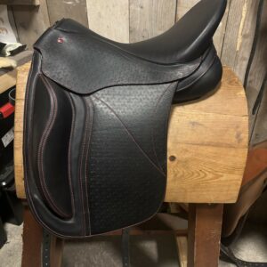 Kepler Dressuurzadel | 18 inch