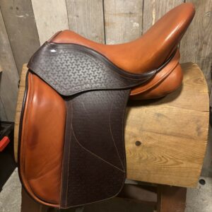 Kepler Dressuurzadel | 17 inch
