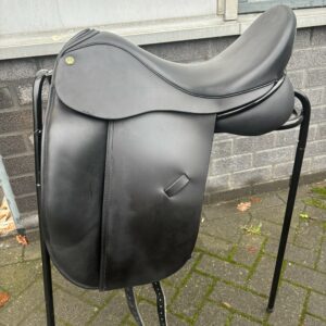 Ideal Suzannah dressuurzadel | 17.5 inch