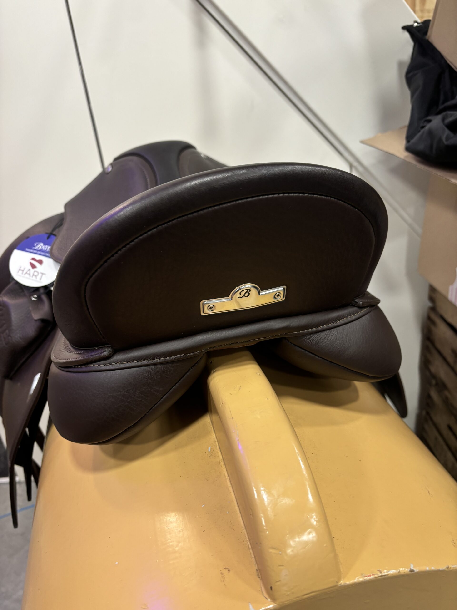 Bates Isabell Werth dressuurzadel | 18 inch - Afbeelding 3