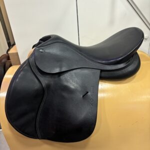 Ikonic veelzijdigheidzadel | 17.5 inch