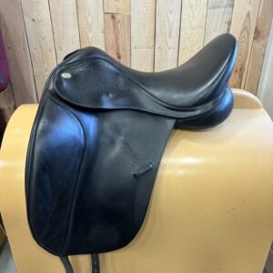 Kent & Masters dressuurzadel | 17.5 inch