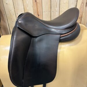 Schutte Hawkins dressuurzadel | 18 inch