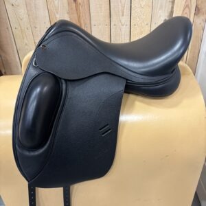 Empire Avanti Dressuurzadel | 18 inch