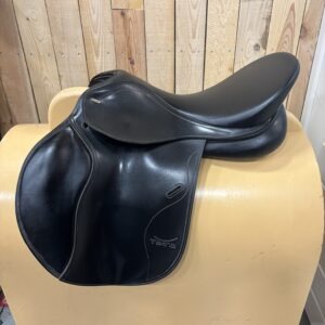 Tekna veelzijdigheidzadel | 17.5 inch