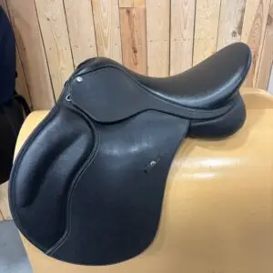 Wintec Veelzijdigheidzadel | 17 inch