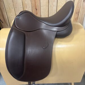 Arena Iberic dressuurzadel | 17 inch