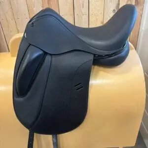 Empire Avanti Dressuurzadel | 17 inch
