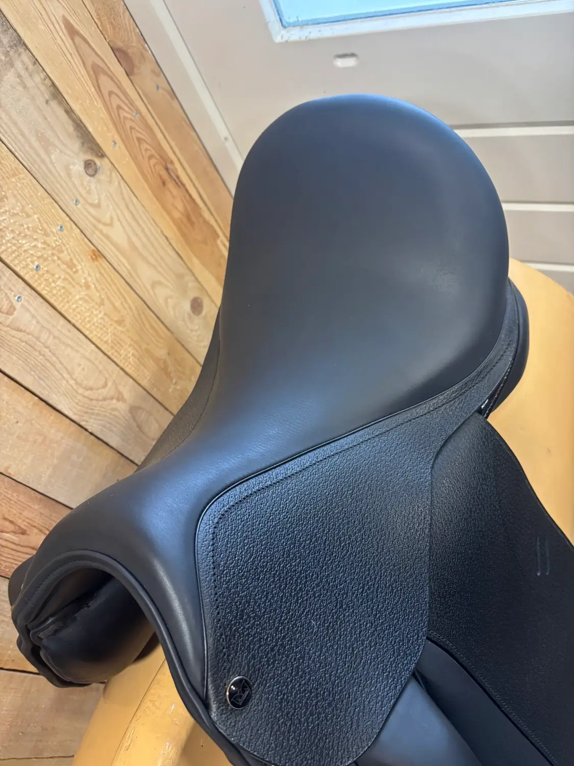 Empire Avanti Dressuurzadel | 17 inch - Afbeelding 2