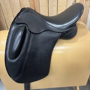Empire Median Dressuurzadel | 18 inch