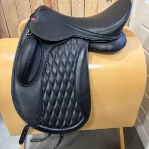 Edix Tariq dressuurzadel | 18 inch